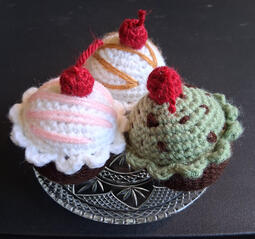 Amigurumi Cupcakes! Amigurumi Cupcakes!